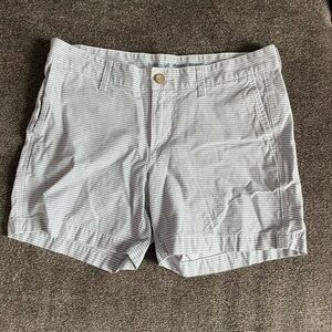 GAP shorts